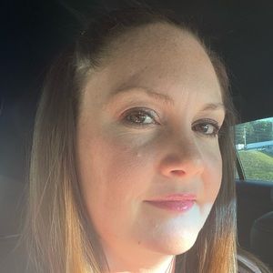 Meet your Posher, Mandy